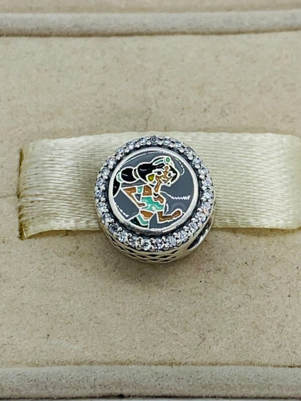 ✨🔥Pandora Disney Parks Run Disney Jasmine Princess Marathon 5K Charm